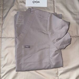 FIGS Slate Scrub Top